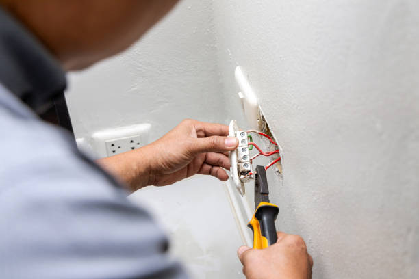 Best Affordable Emergency Electrician  in Lithonia, GA
